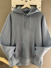 Carica l&#39;immagine nel visualizzatore di Gallery, Felpa Demon
