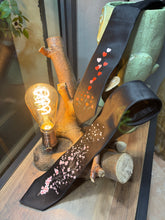 Load image into Gallery viewer, Cravatta Ciliegio
