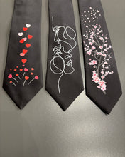 Load image into Gallery viewer, Cravatta Ciliegio
